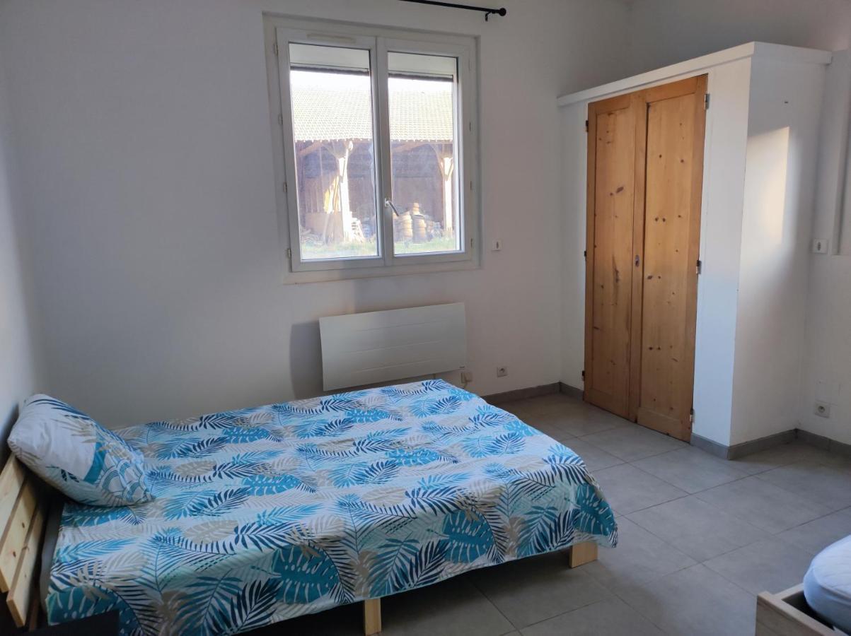Appartement Dans Partie De Mas En Camargue Arles Ngoại thất bức ảnh